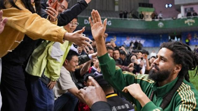 华体会app下载-杰曼·科尔还在等待CBA首秀，说唱乐巨星加盟南京同曦就是一场“流量秀”|同曦男篮|篮球|许可|男篮|球队_新浪体育_新浪新闻