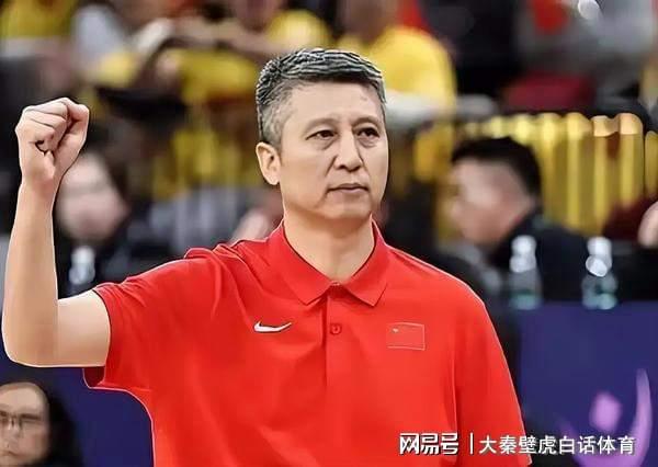华体会-郭士强有魄力！中国男篮官宣21人名单：赵睿胡金秋领衔，周琦落选